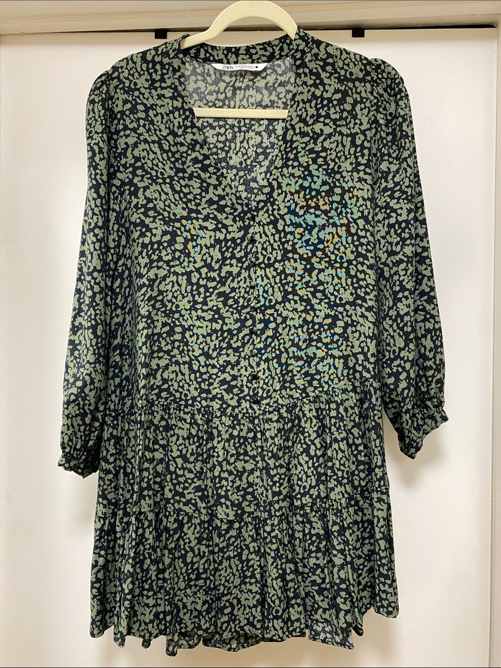 Zara Black and Green Printed Long-Sleeve Pleated Mini Dress